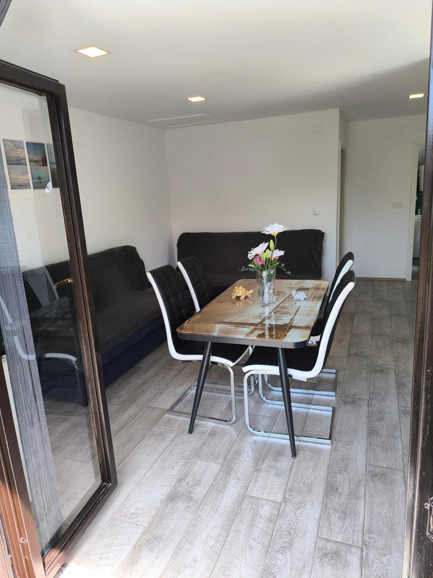 Apartmani Jadranka 沃迪切 客房 照片