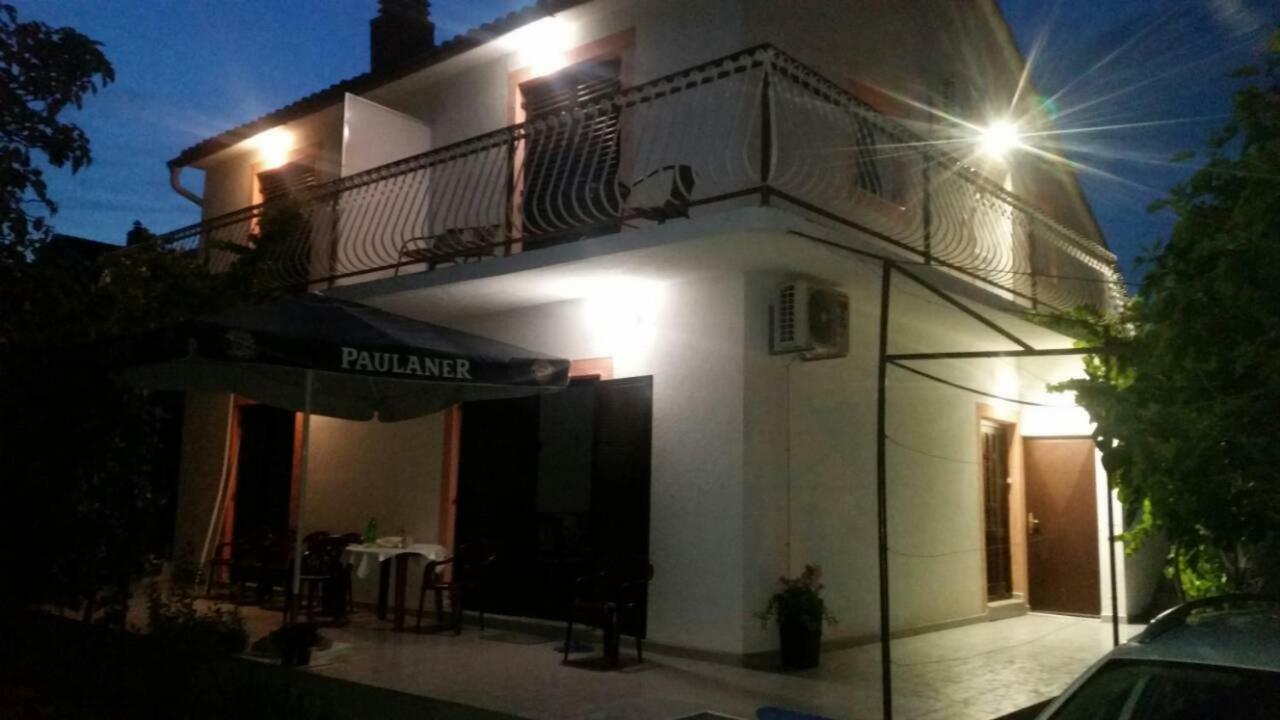 Apartmani Jadranka 沃迪切 外观 照片