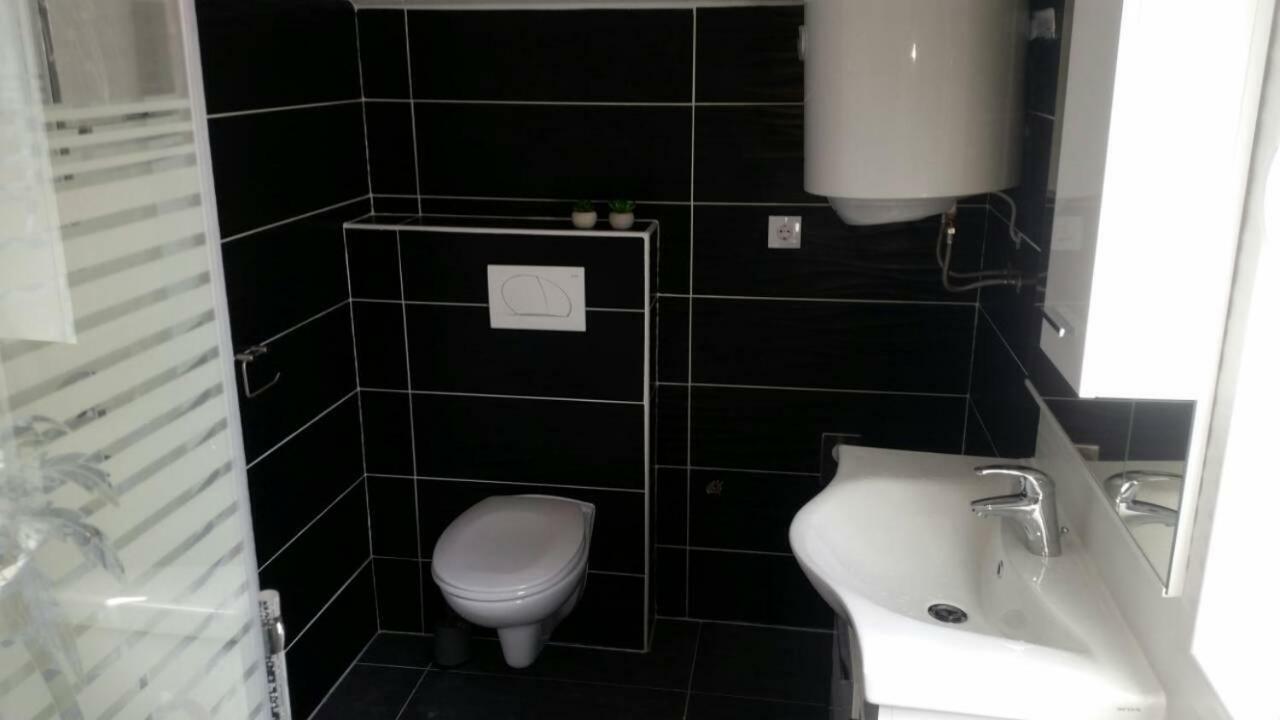 Apartmani Jadranka 沃迪切 外观 照片